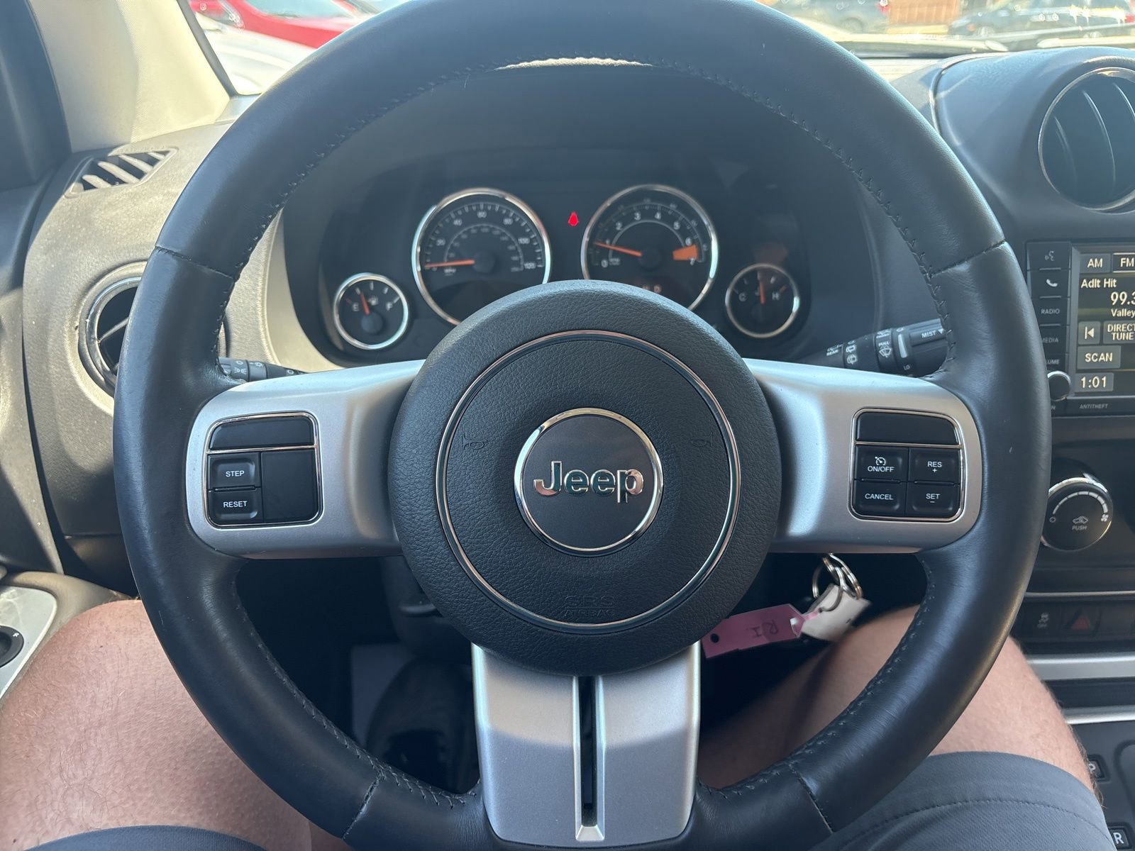 Used 2015 Jeep Compass High Altitude AWD/4WD image 29