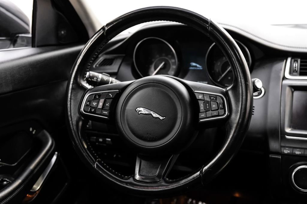 Used 2018 Jaguar E-PACE S AWD/4WD image 17