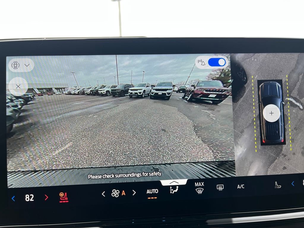 New 2025 Ford Expedition Max Active image 18