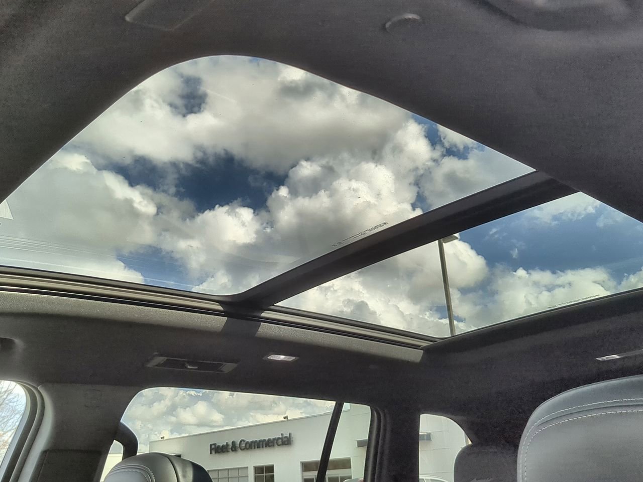 Used 2025 Buick Enclave Avenir w/ Super Cruise Package image 19