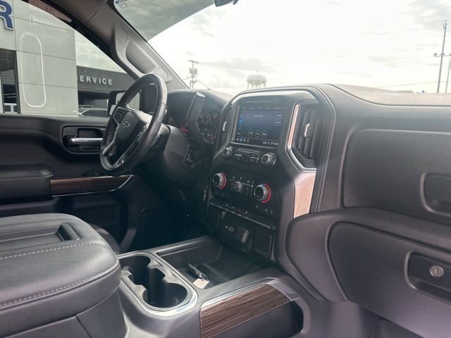 Used 2021 Chevrolet Silverado 1500 LT Trail Boss w/ Bed Protection Package image 11