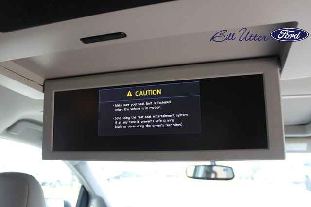 Used 2017 Toyota Sienna XLE Premium FWD image 16