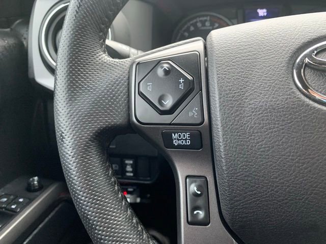Used 2021 Toyota Tacoma TRD Sport image 17