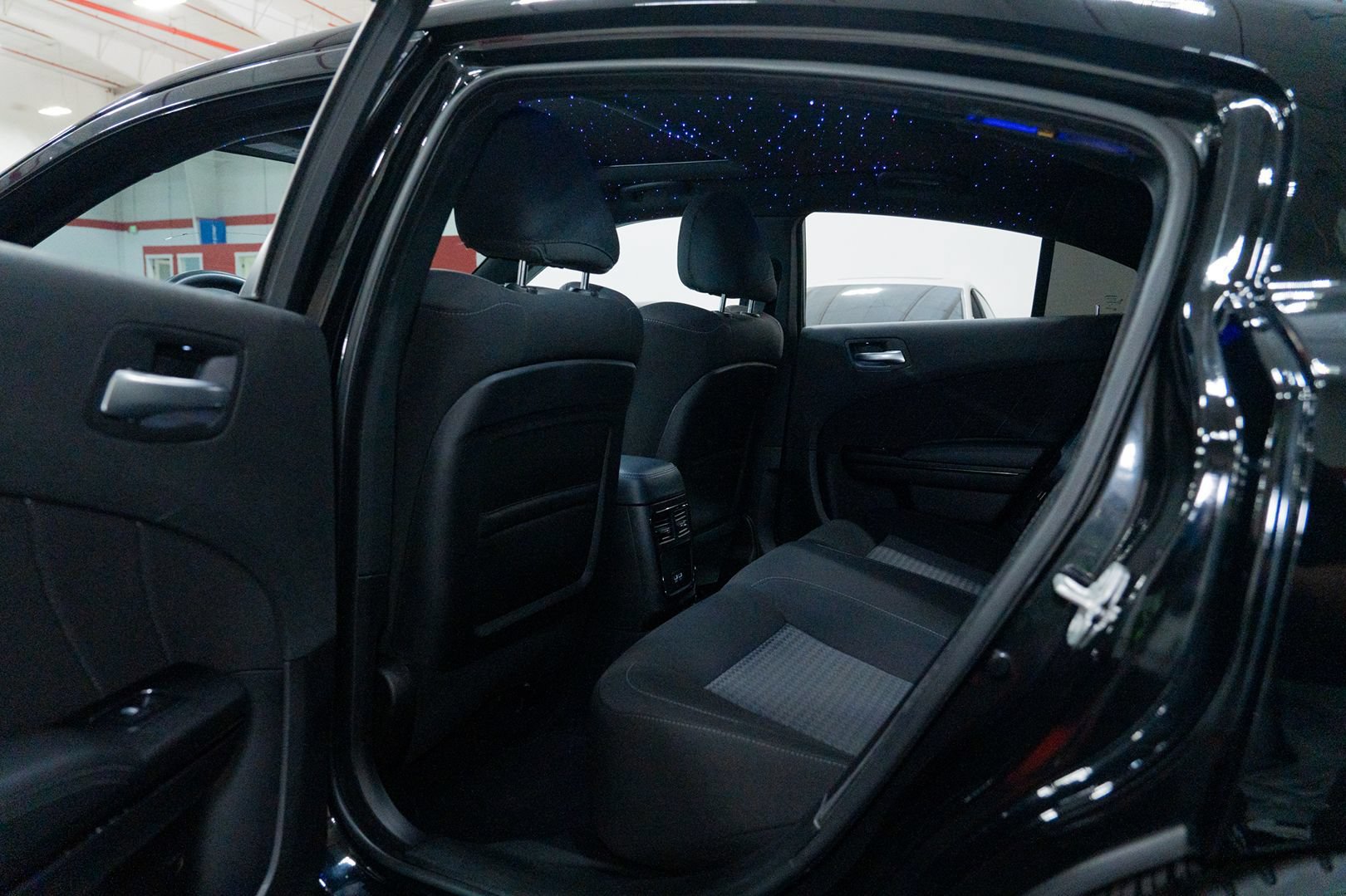 Used 2023 Dodge Charger R/T w/ Blacktop Package RWD image 20