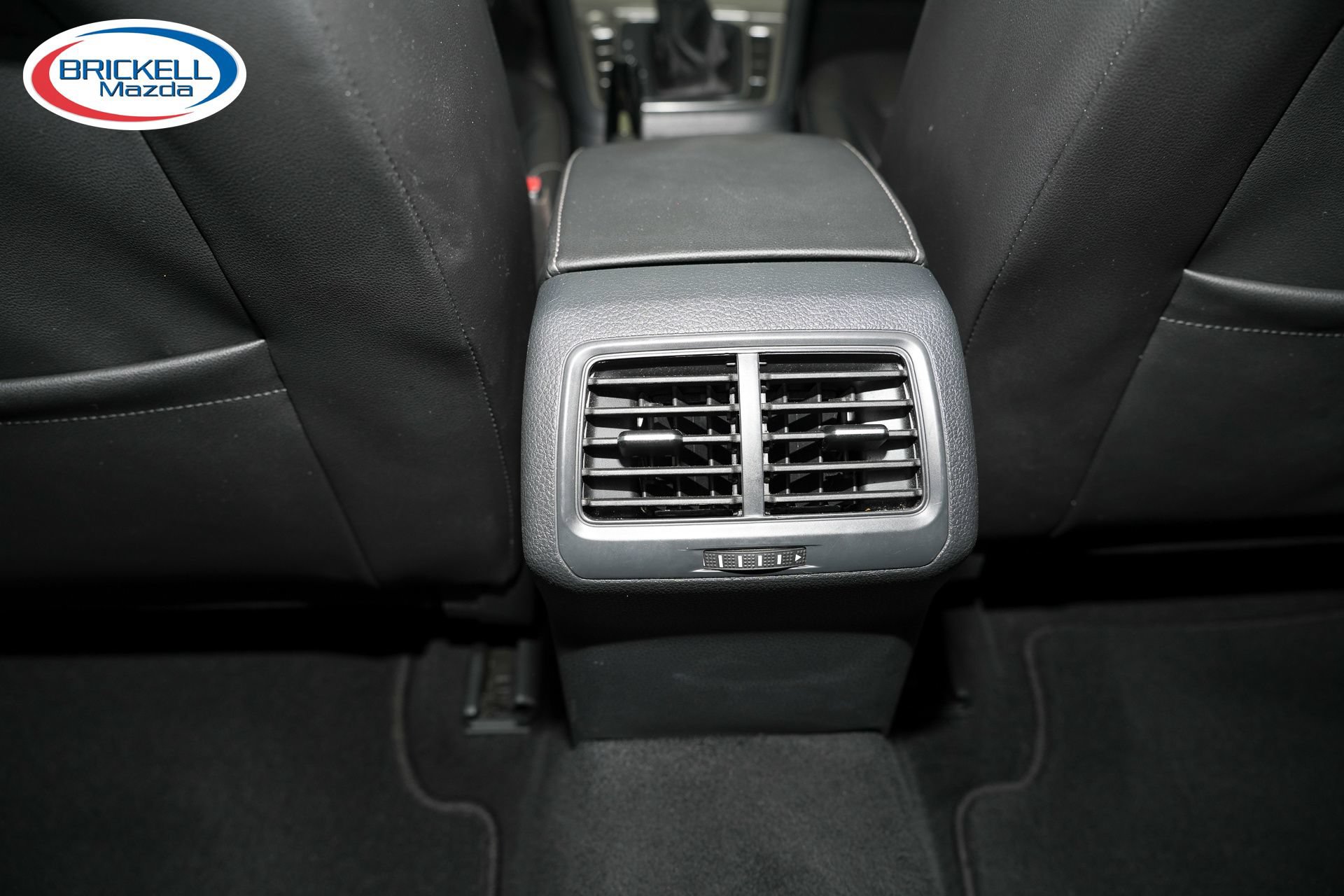 Used 2016 Volkswagen Golf SE FWD image 22