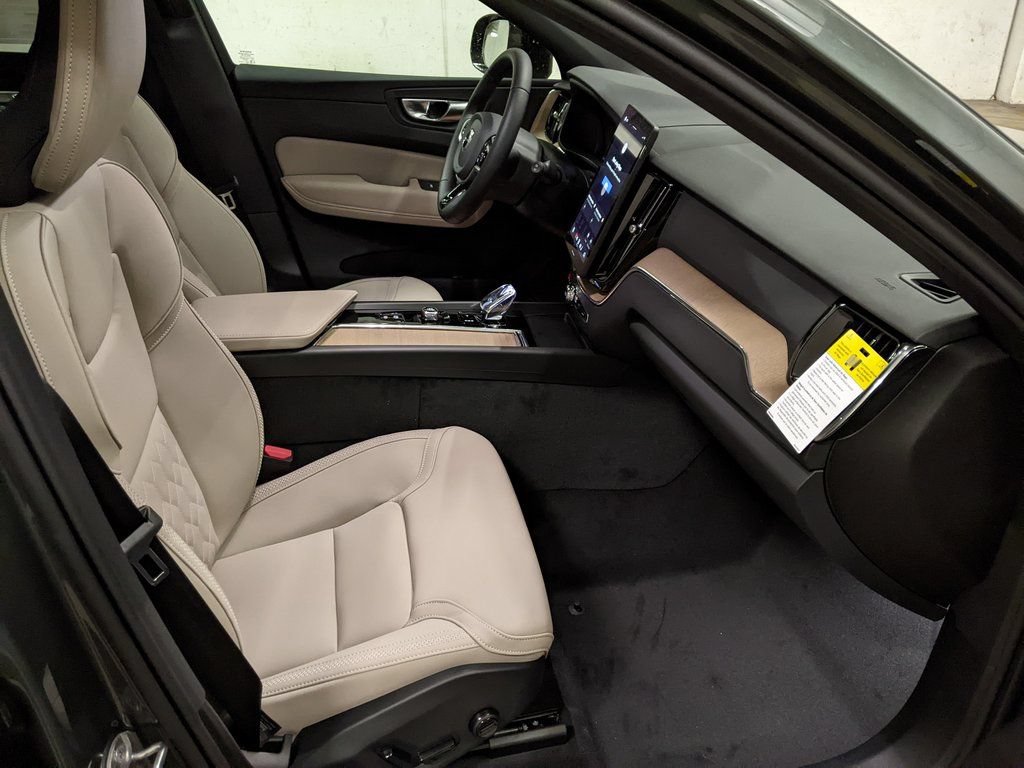 New 2026 Volvo XC60 T8 Core w/ Climate Package AWD/4WD image 22