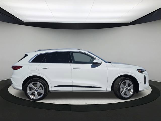New 2025 Audi Q5 Premium Plus image 8