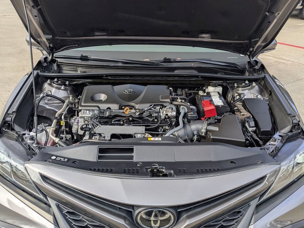Used 2024 Toyota Camry SE image 32