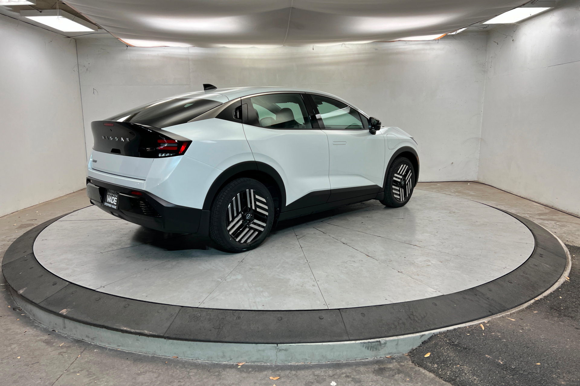 New 2026 Nissan Leaf SV+ w/ Floor Mat Package (SV+) image 5