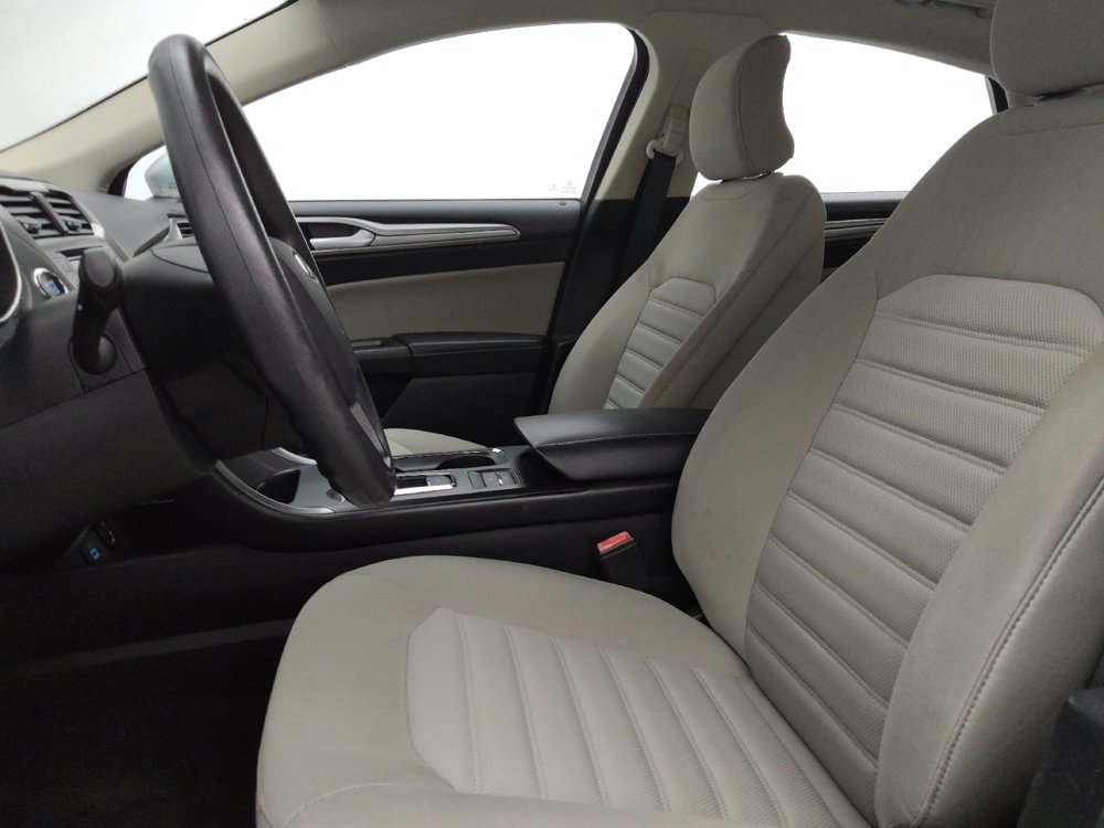 Used 2018 Ford Fusion S FWD image 17