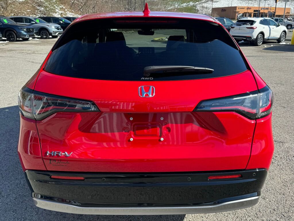 Used 2025 Honda HR-V EX-L image 6