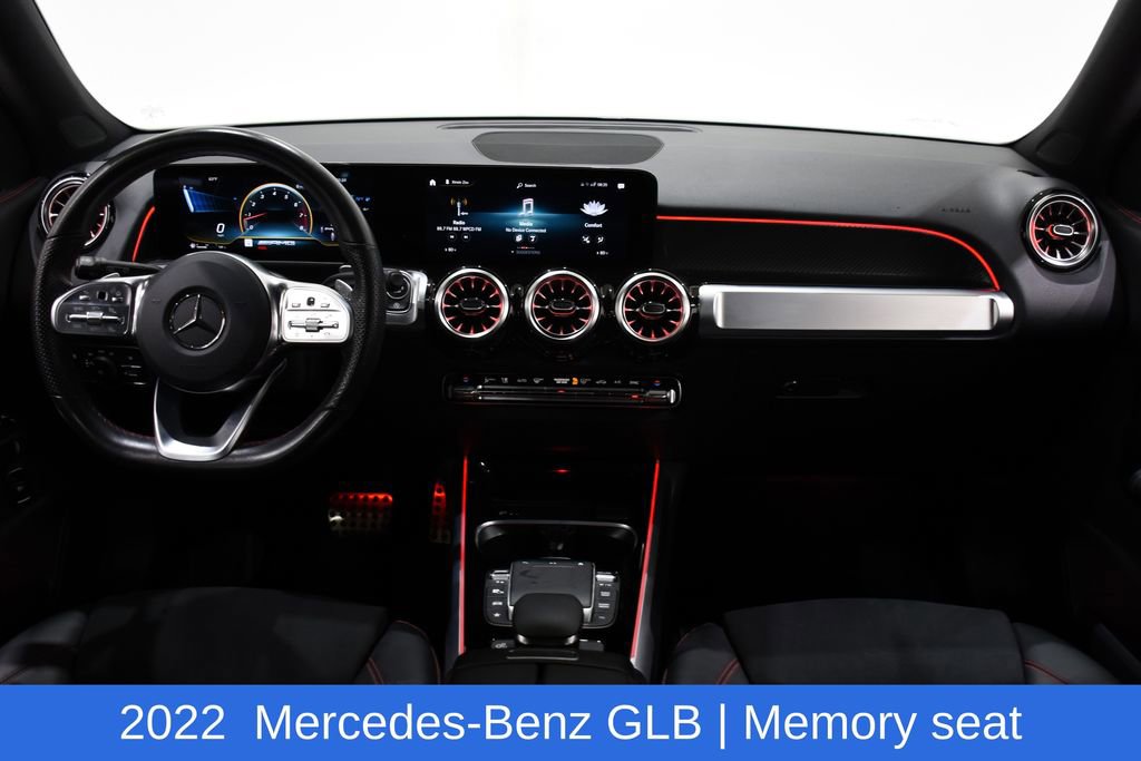 Used 2022 Mercedes-Benz GLB 35 AMG 4MATIC image 8