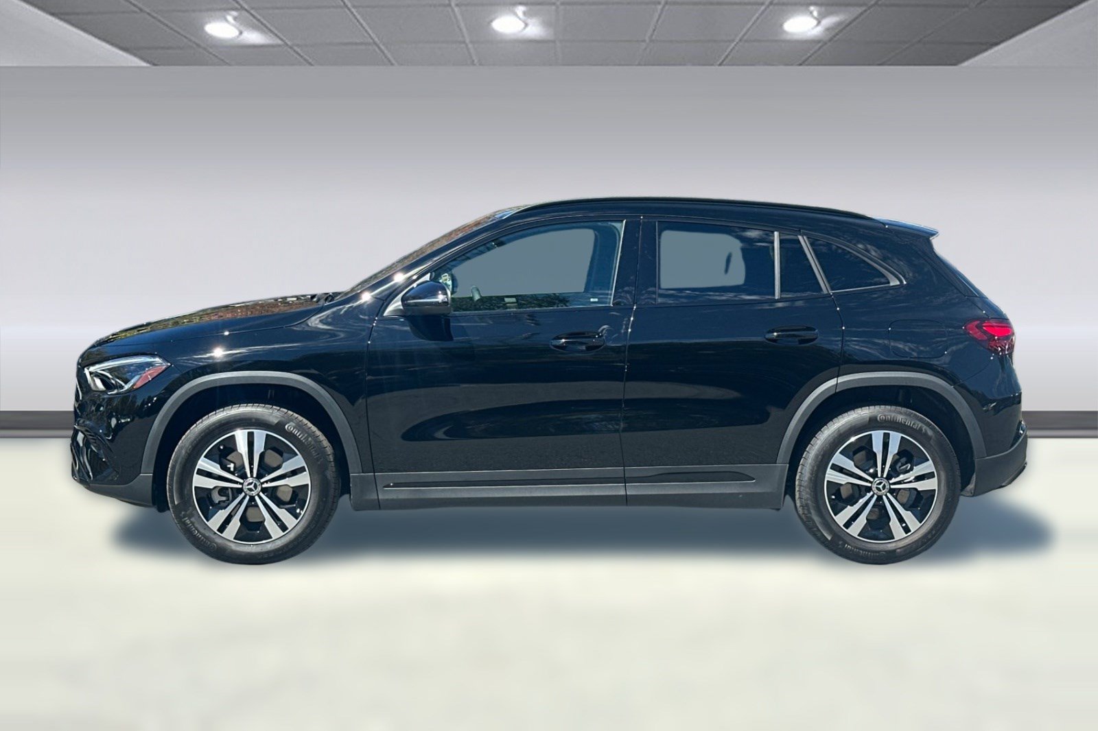 New 2026 Mercedes-Benz GLA 250 4MATIC image 2