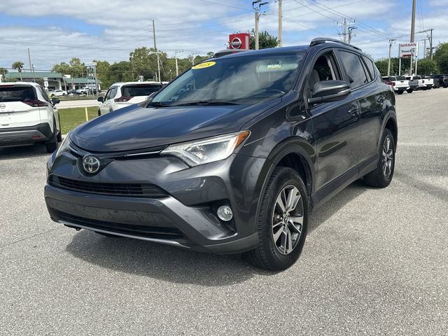 Used 2018 Toyota RAV4 XLE image 3