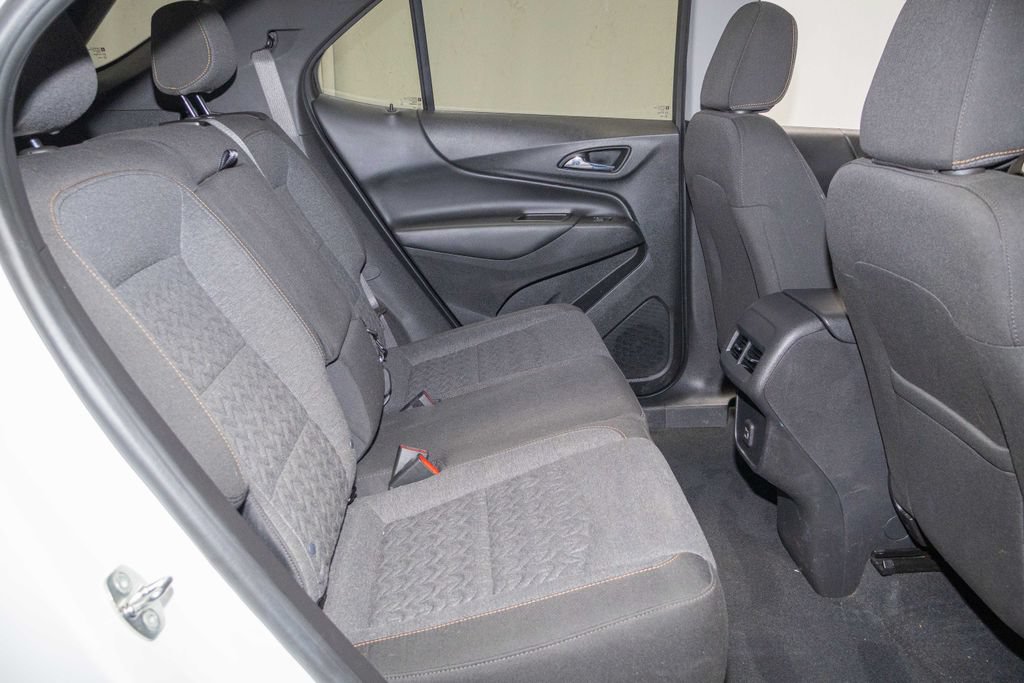 Used 2023 Chevrolet Equinox LT AWD/4WD image 14