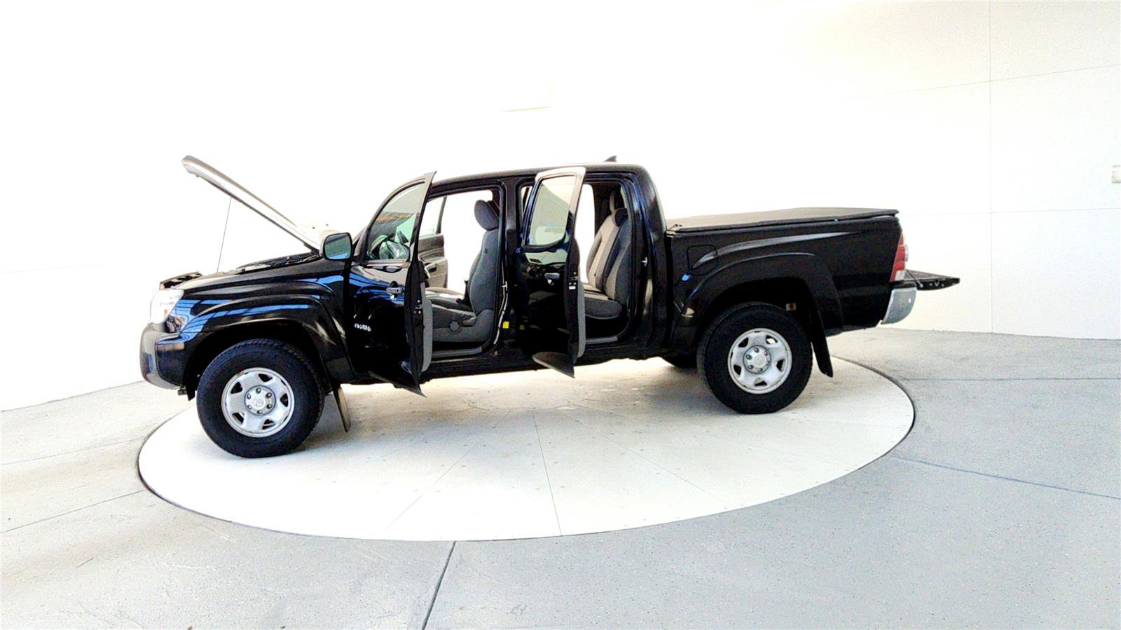 Used 2015 Toyota Tacoma 4x4 Double Cab image 10
