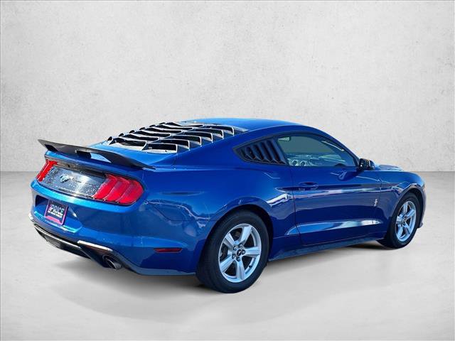 Used 2018 Ford Mustang Coupe image 4