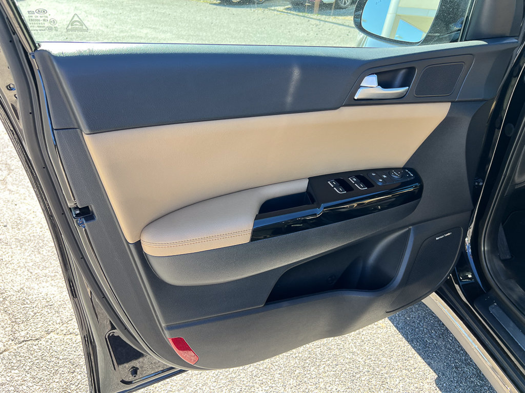 Used 2020 Kia Sportage SX AWD/4WD image 16