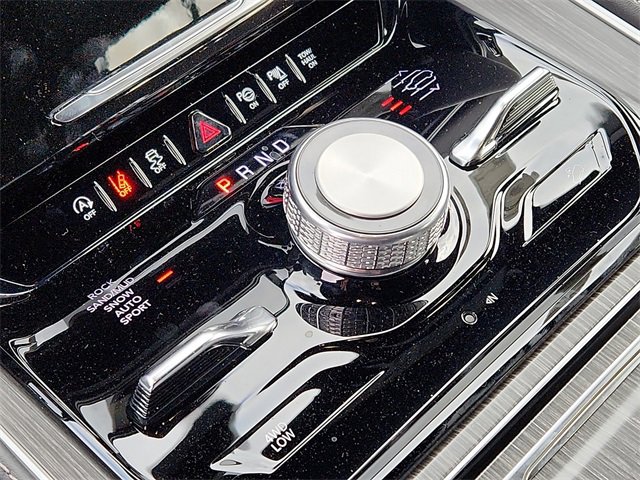 New 2023 Jeep Wagoneer Series III w/ Rear Seat Video Group 1 image 7