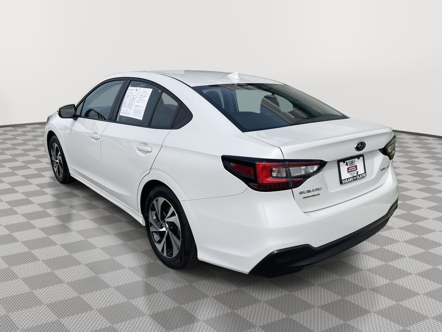 Used 2025 Subaru Legacy Premium image 5