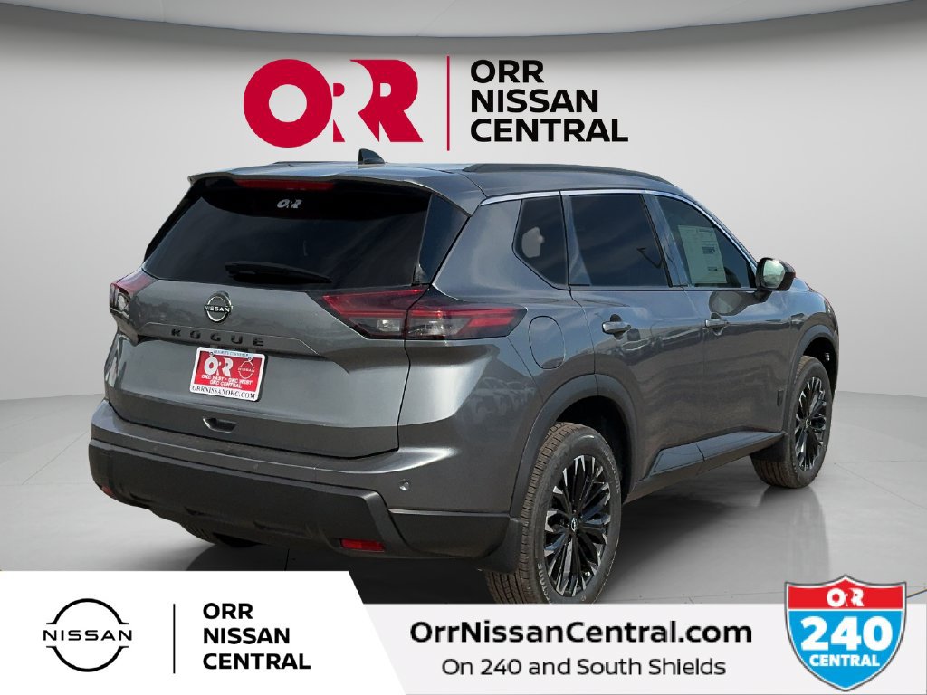 New 2027 Nissan Rogue Dark Armor FWD image 5