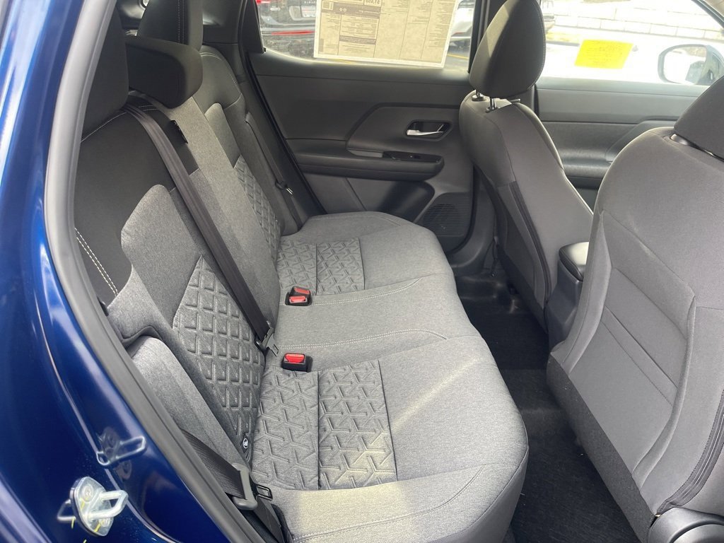 Certified 2025 Nissan Kicks SV w/ SV Premium Package AWD/4WD image 22
