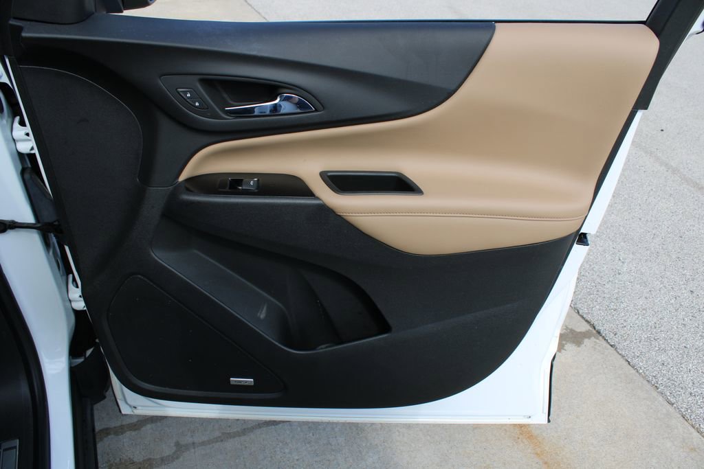 Used 2022 Chevrolet Equinox Premier AWD/4WD image 26
