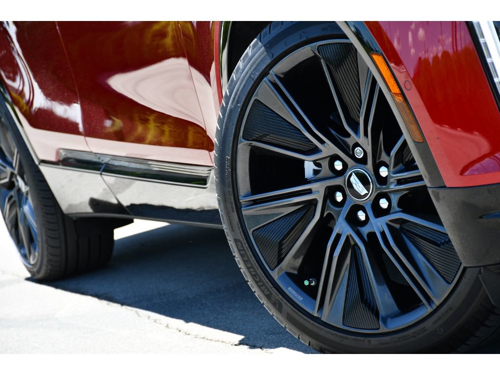 Certified 2024 Cadillac Lyriq Sport AWD/4WD image 11