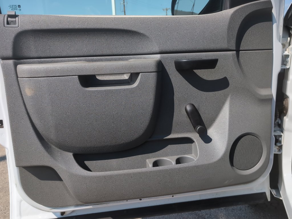 Used 2010 Chevrolet Silverado 1500 W/T image 18