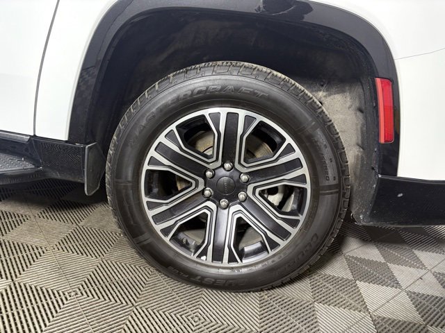 Used 2024 Jeep Wagoneer L Series II image 20