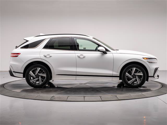 New 2026 Genesis GV70 3.5T Sport Advanced AWD/4WD image 6