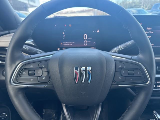 Used 2024 Buick Envista Avenir image 11