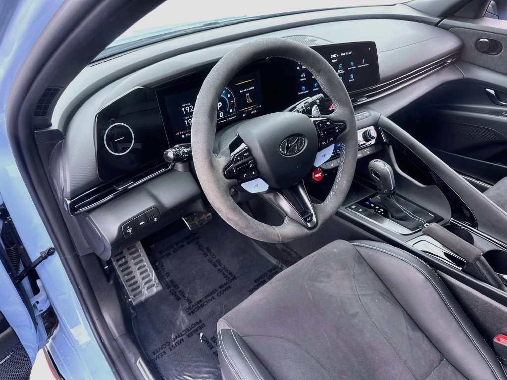 Used 2022 Hyundai Elantra N FWD image 9