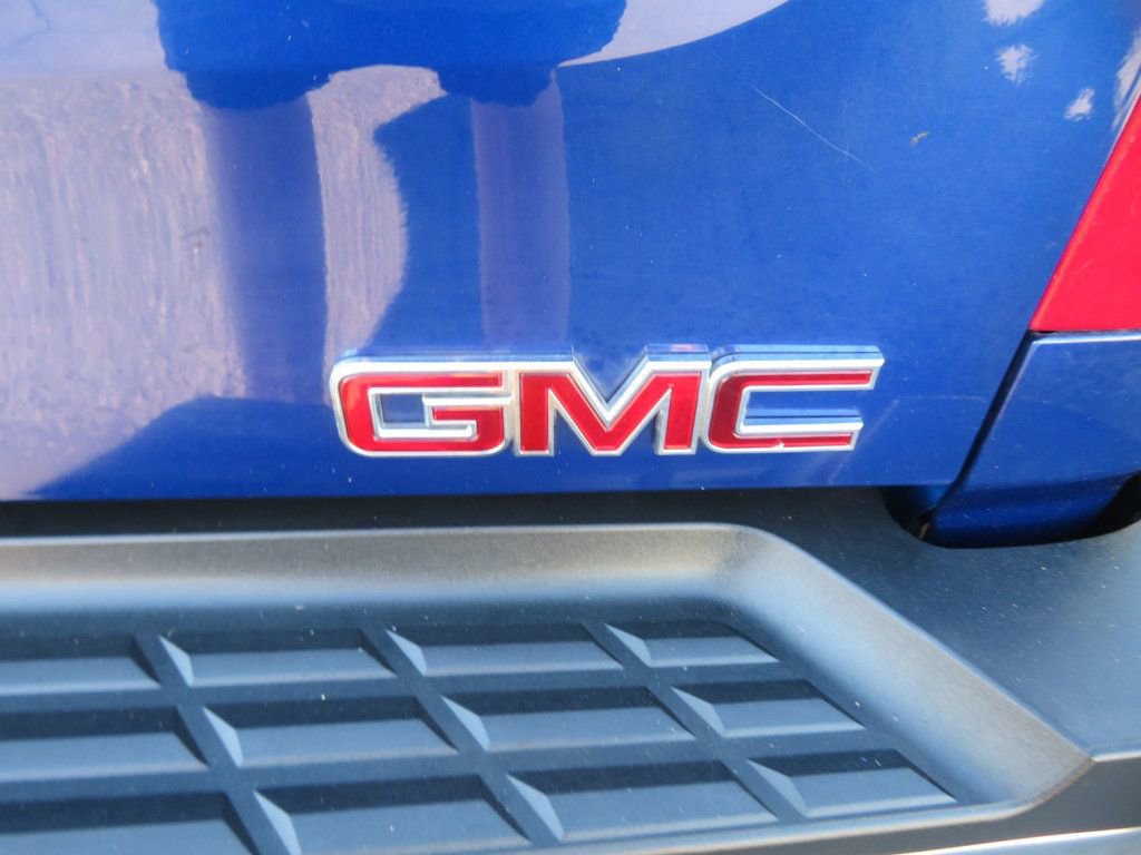 Used 2013 GMC Sierra 2500 SLT w/ SLT Convenience Package image 17