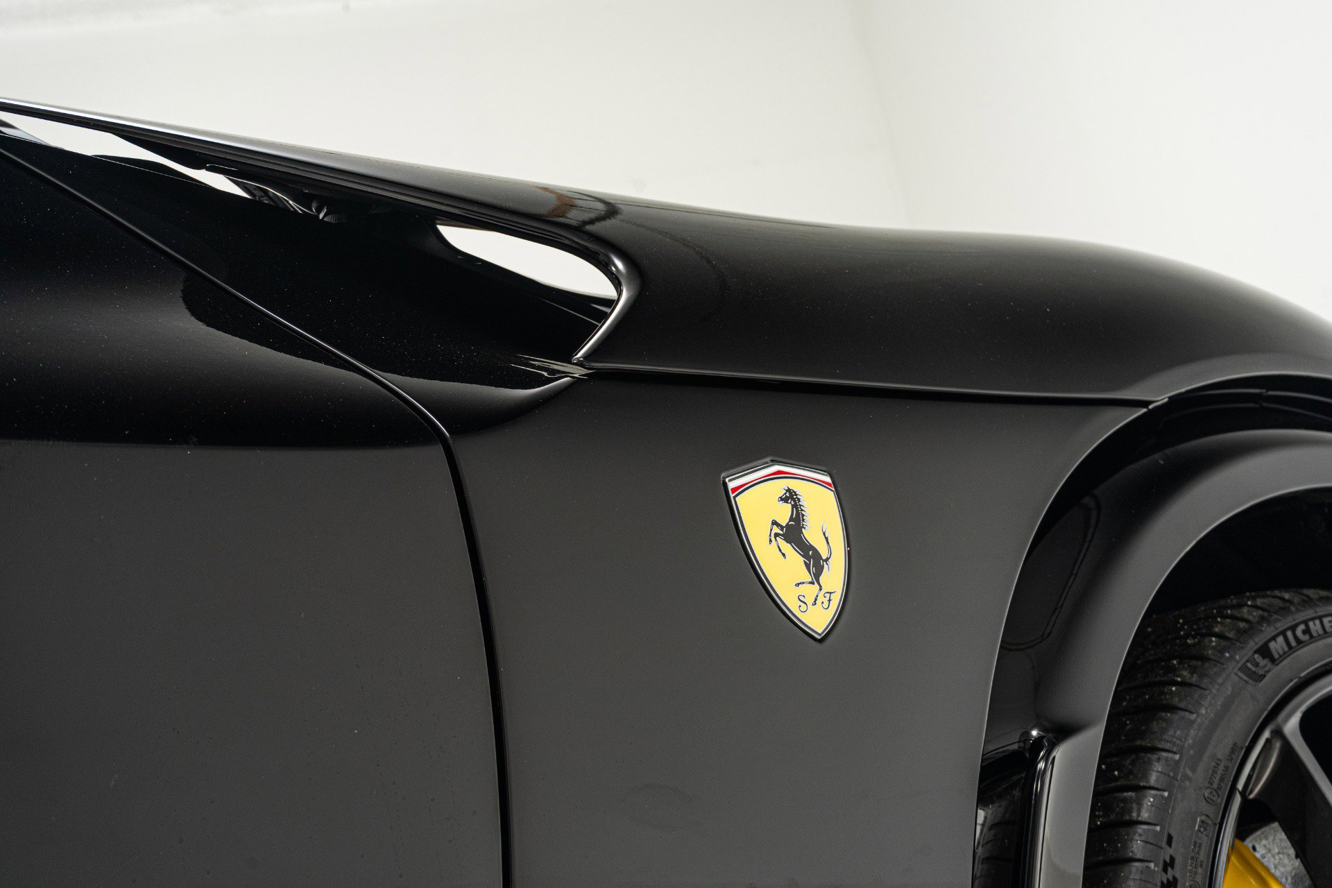 Used 2025 Ferrari Purosangue image 36