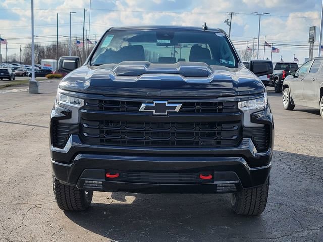 New 2026 Chevrolet Silverado 1500 LT Trail Boss w/ LPO, Dark Essentials Package AWD/4WD image 3