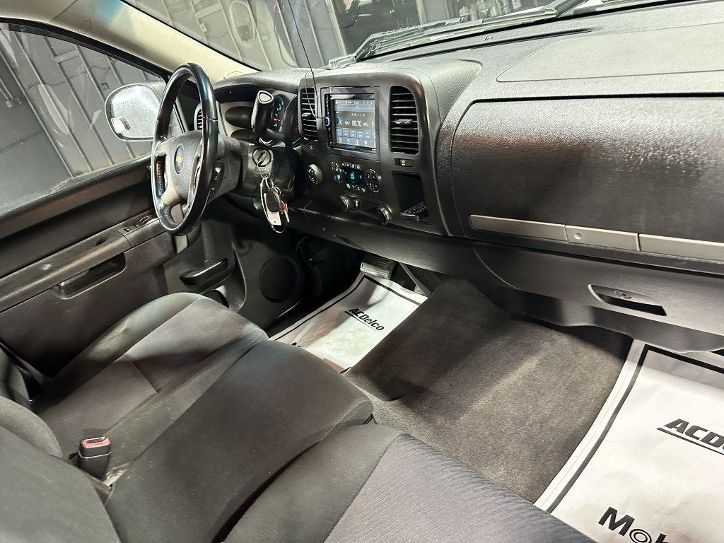 Used 2012 Chevrolet Silverado 1500 LT w/ All-Star Edition AWD/4WD image 31