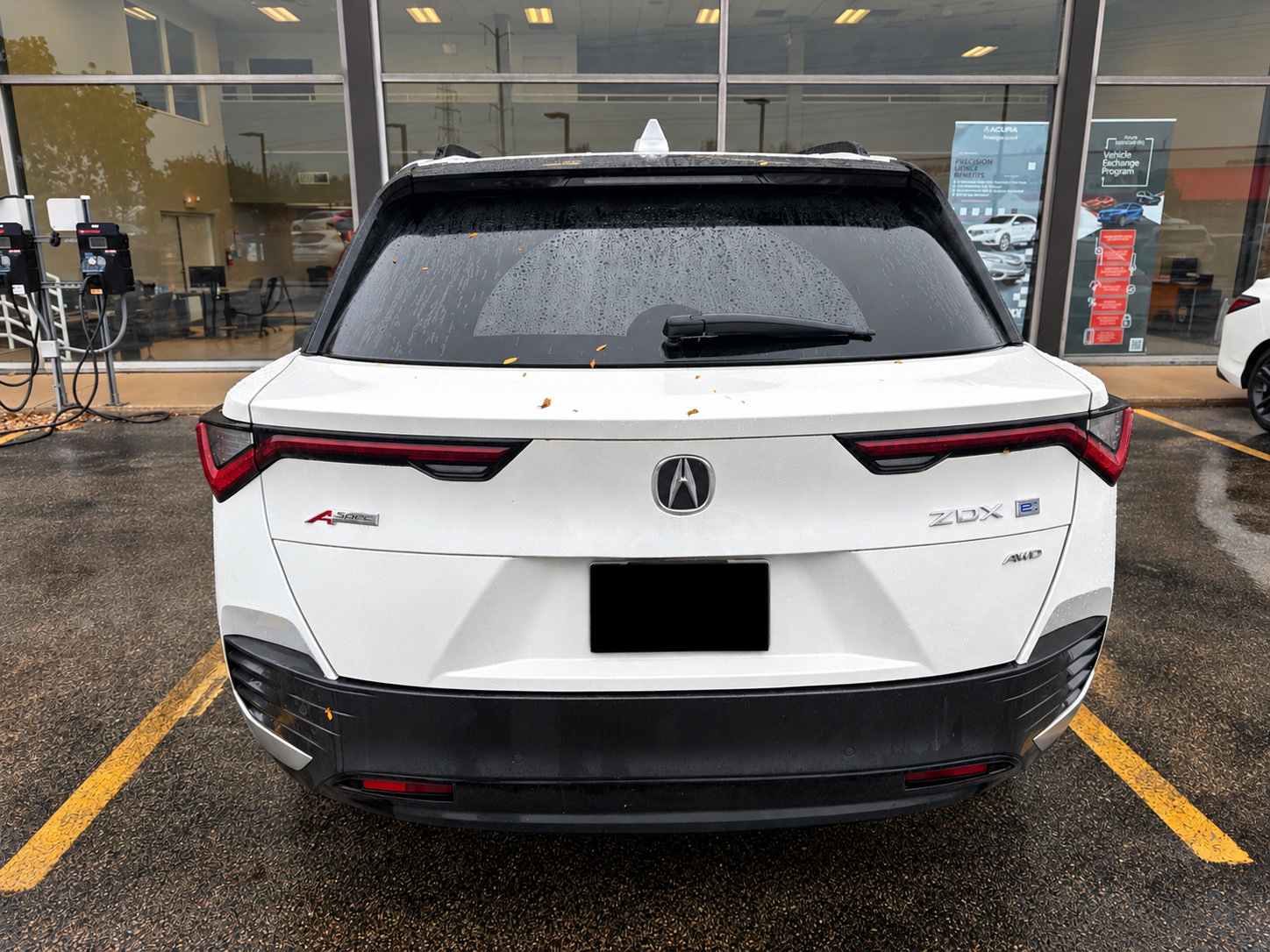 Used 2024 Acura ZDX A-Spec AWD/4WD image 6