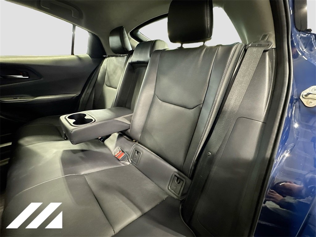 Used 2023 Toyota Prius XLE image 24