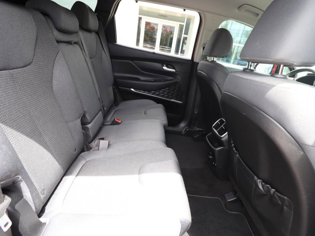 Used 2019 Hyundai Santa Fe SEL FWD image 22