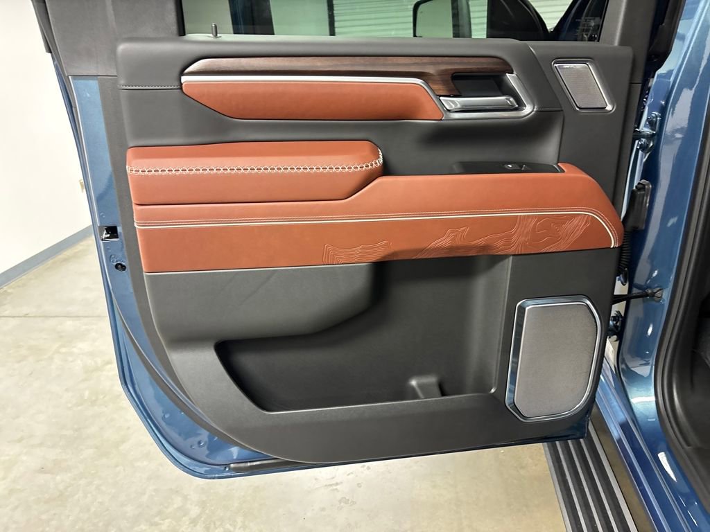 New 2026 GMC Sierra 2500 Denali Ultimate w/ Max Trailering Package image 34