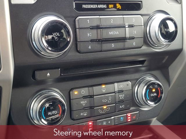 Used 2018 Ford F150 Platinum w/ Equipment Group 701A Luxury image 29