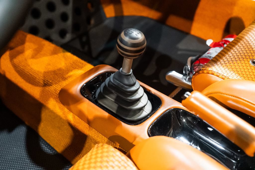 Used 1994 Porsche 911 GT3 RS image 24