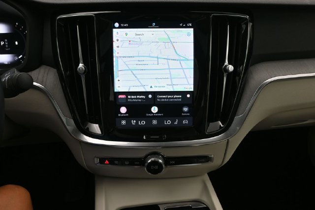 Used 2024 Volvo S60 B5 Plus w/ Climate Package FWD image 13