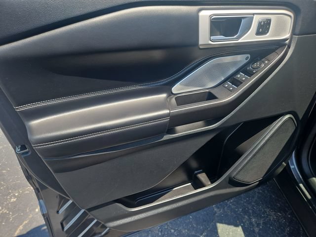 Used 2020 Ford Explorer ST w/ ST Street Pack AWD/4WD image 14