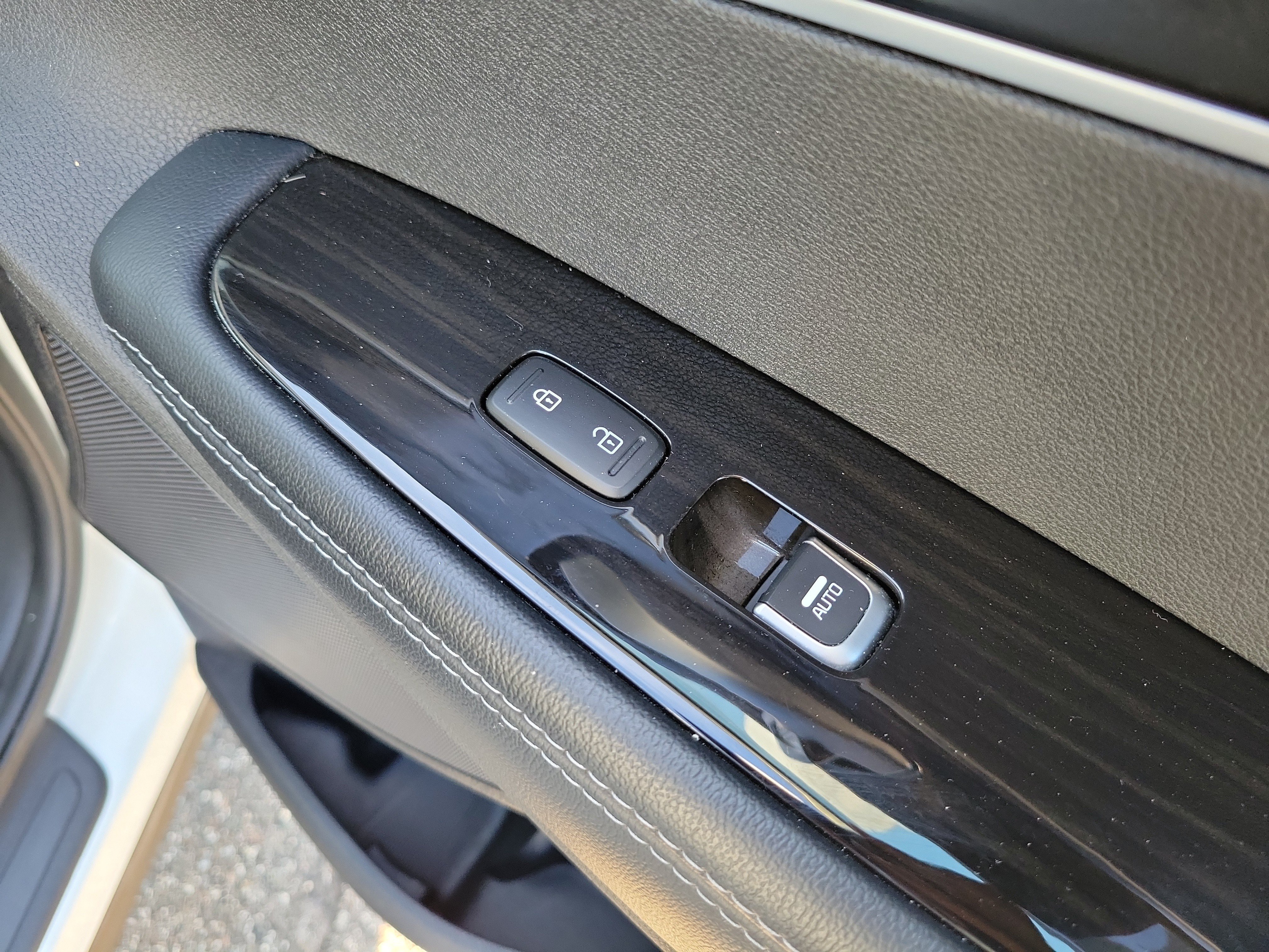 Used 2019 Kia Sorento EX AWD/4WD image 11