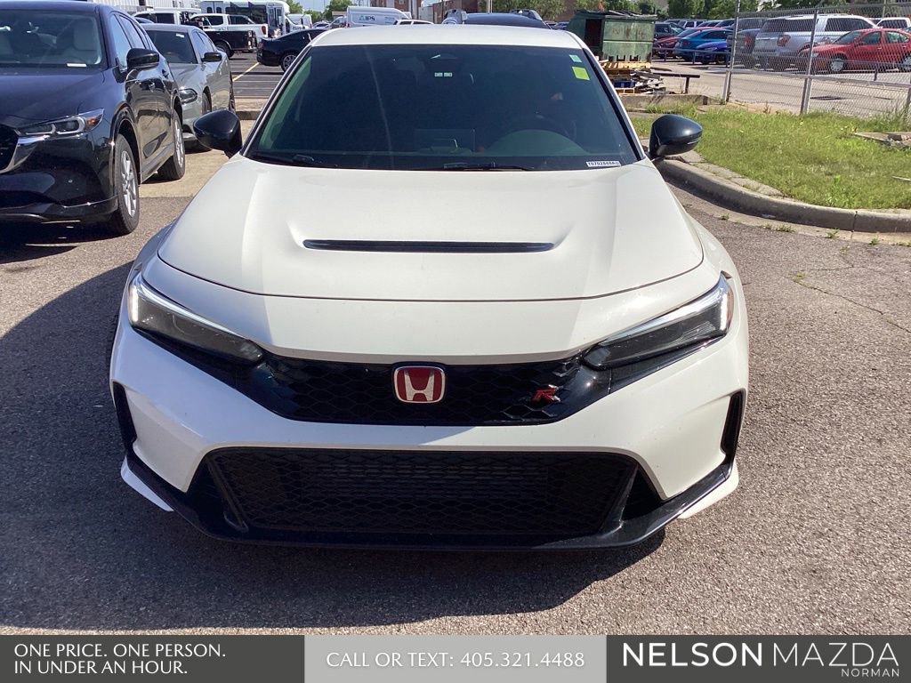 Used 2025 Honda Civic Type R image 2