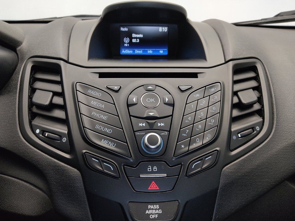 Used 2018 Ford Fiesta SE FWD image 25