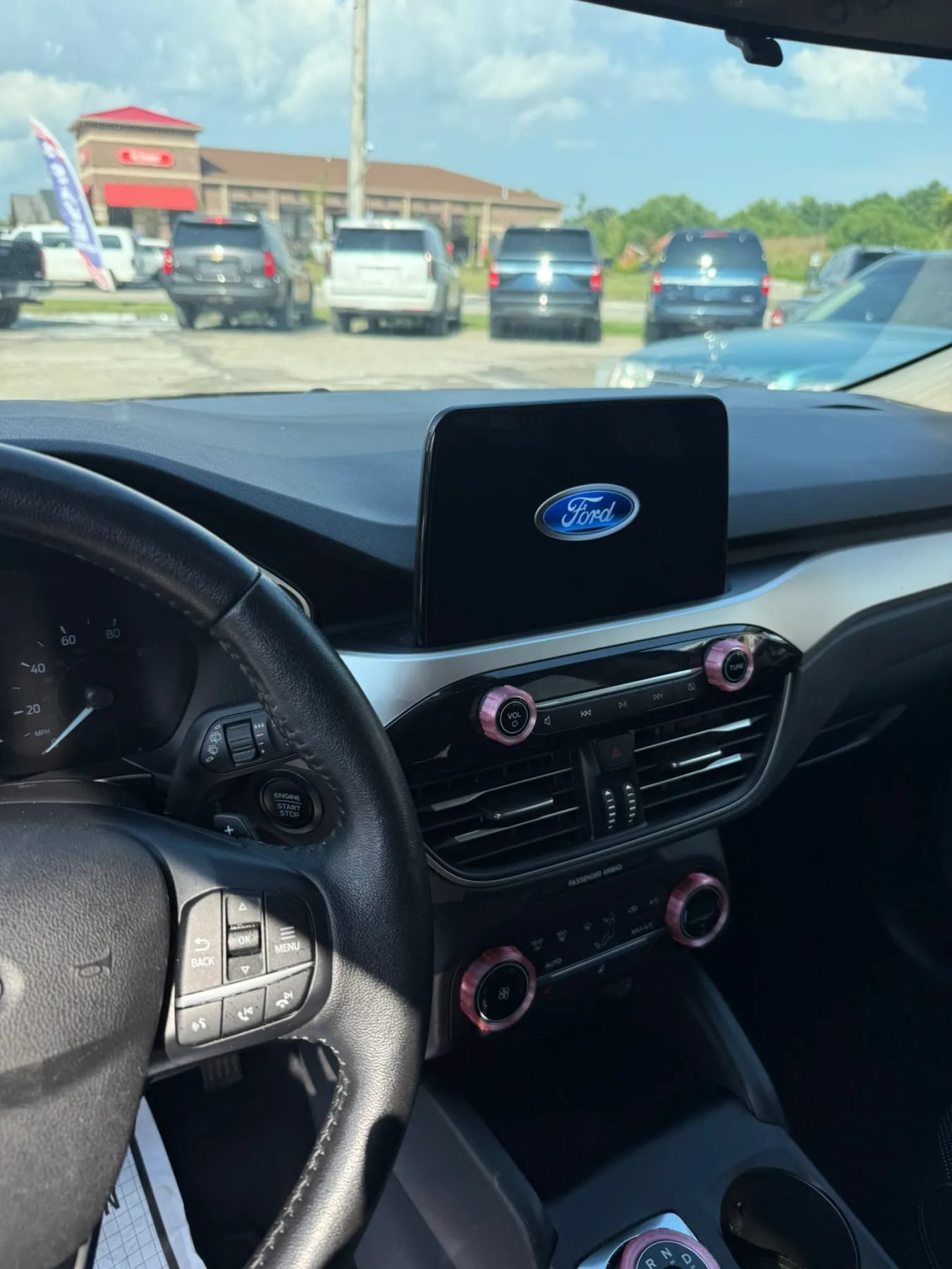 Used 2020 Ford Escape SEL AWD/4WD image 12
