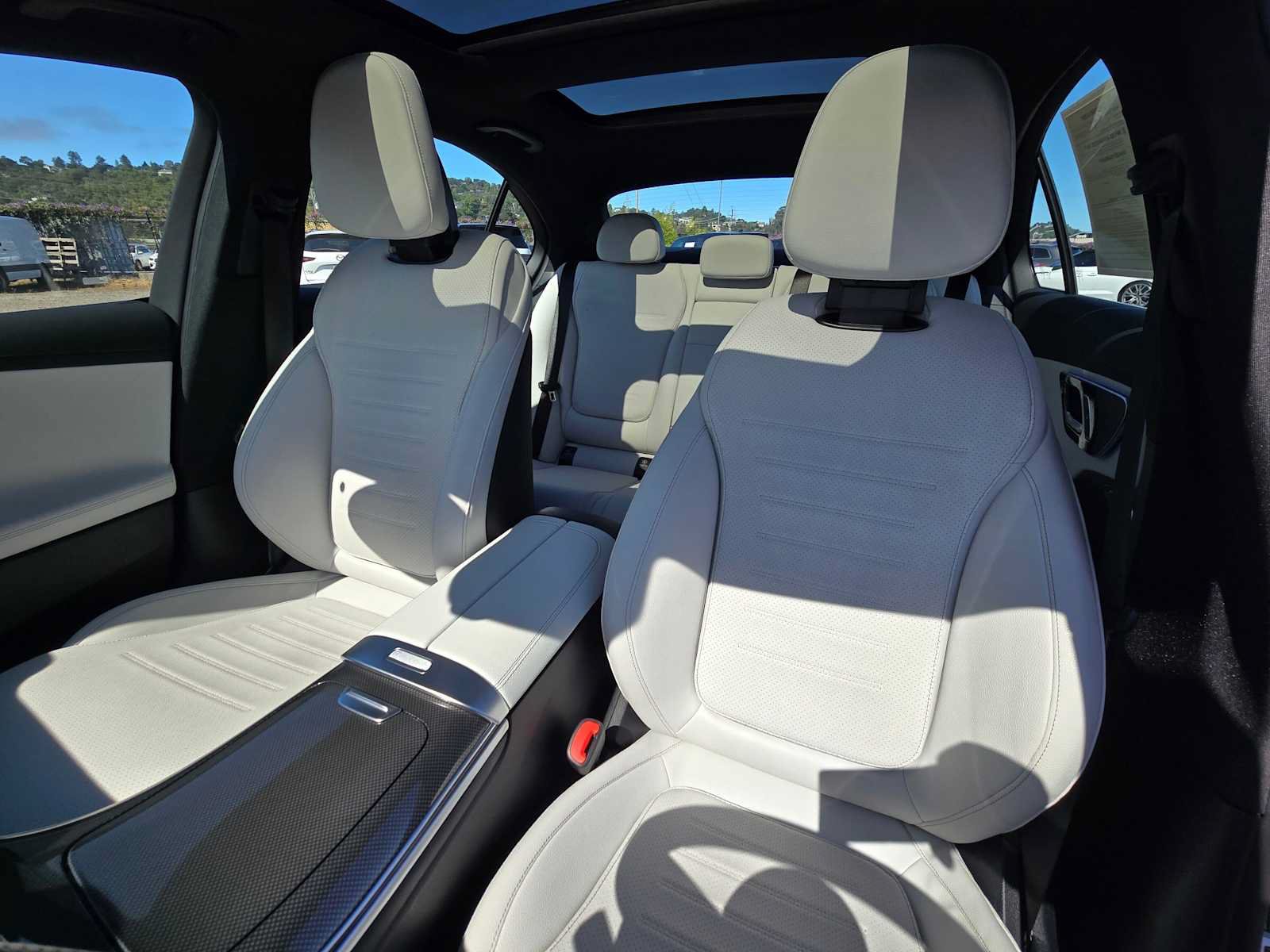 Used 2024 Mercedes-Benz C 300 Sedan image 21